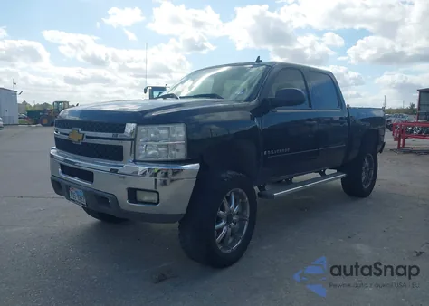 2007 Chevrolet Silverado 1500 Ls z USA, uszkodzony, nr VIN 2GCEC13C171720690